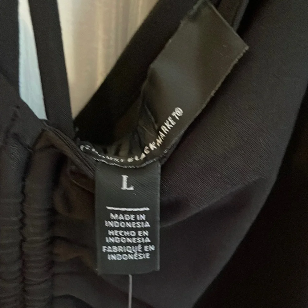 White House Black Market Black Backless Ruched Top - Picture 3 of 4